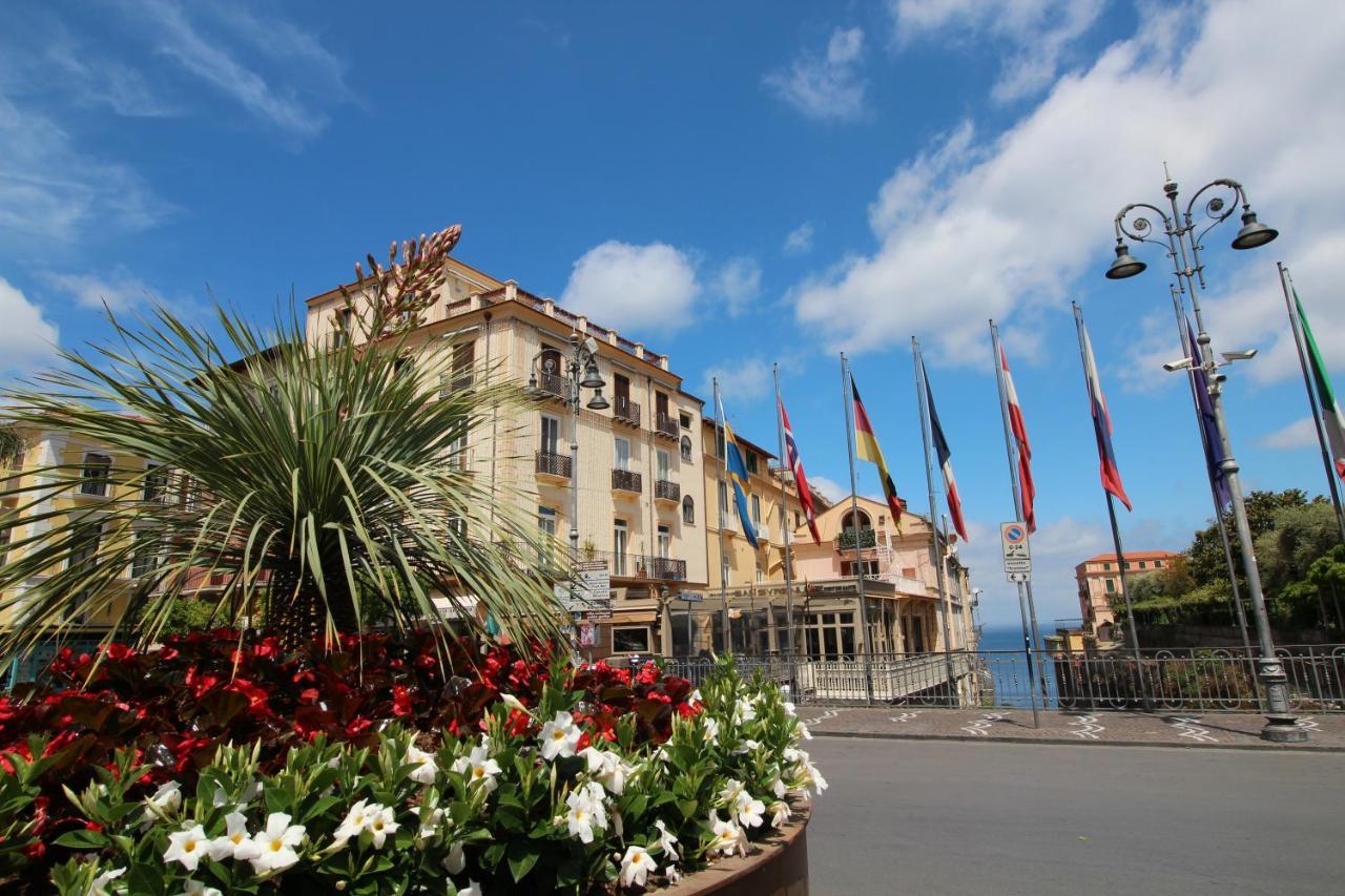 Piazza Tasso Max 1 Lägenhet Sorrento Exteriör bild
