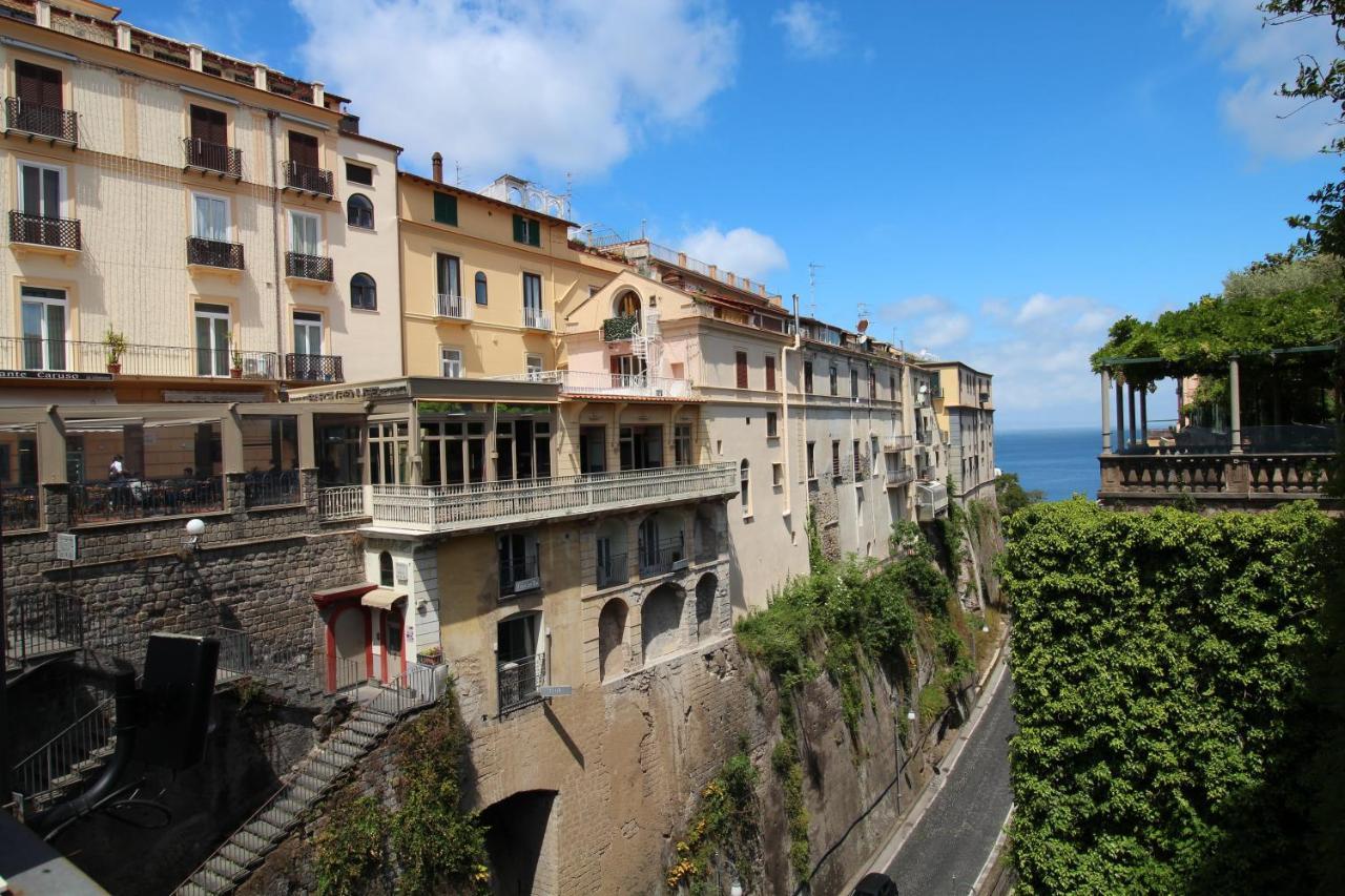 Piazza Tasso Max 1 Lägenhet Sorrento Exteriör bild