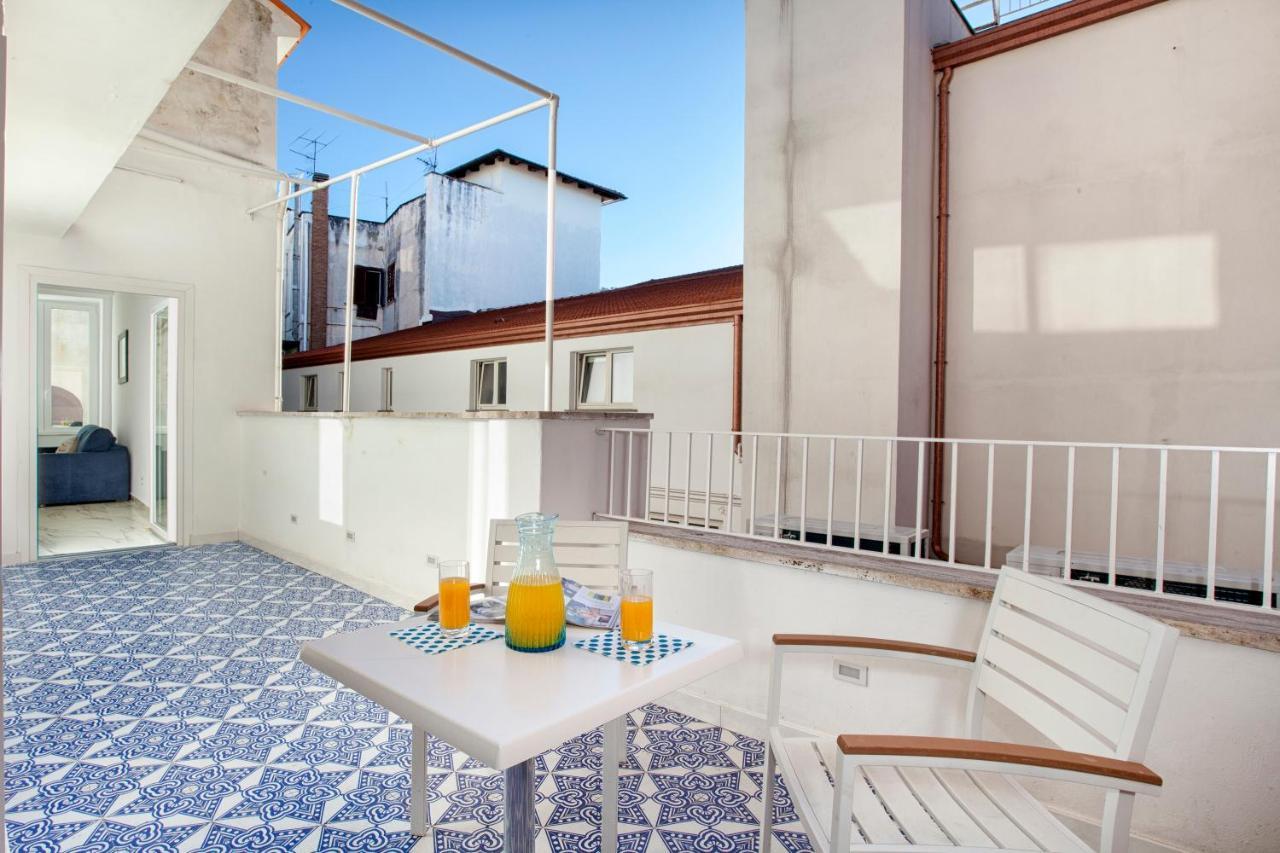 Piazza Tasso Max 1 Lägenhet Sorrento Exteriör bild