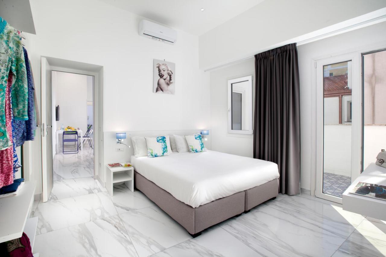 Piazza Tasso Max 1 Lägenhet Sorrento Exteriör bild