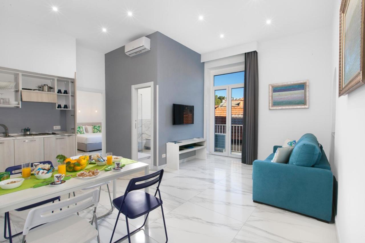 Piazza Tasso Max 1 Lägenhet Sorrento Exteriör bild